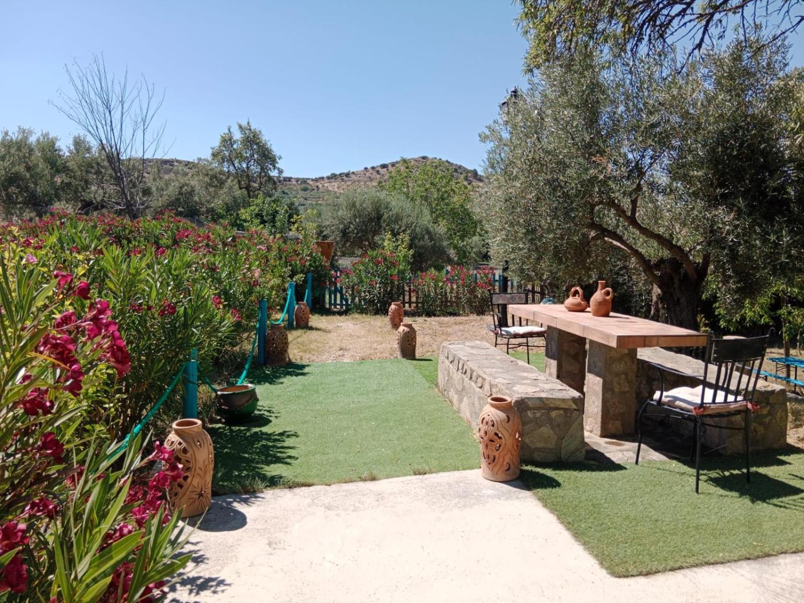 Finca Los Villegas Castril Esterno foto